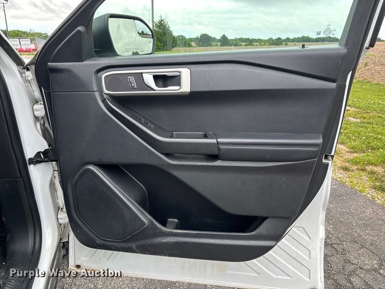 image for item FC5926 2020 Ford Explorer Police SUV