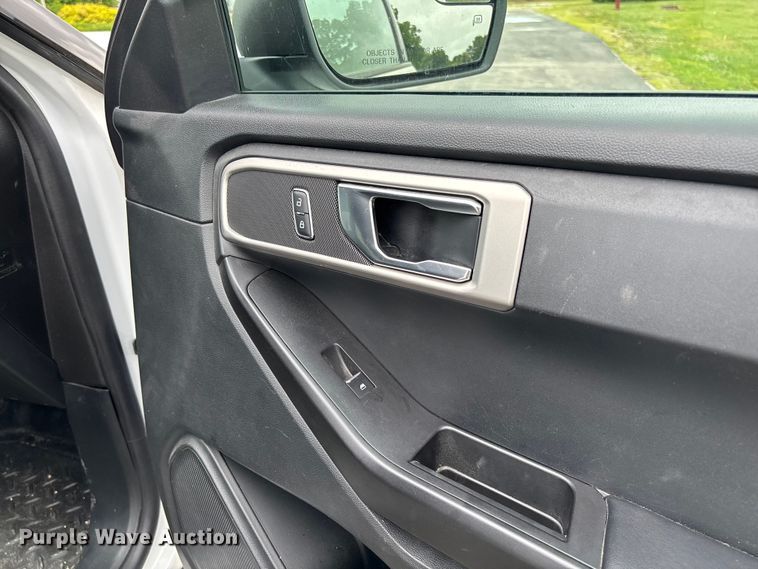 image for item FC5926 2020 Ford Explorer Police SUV