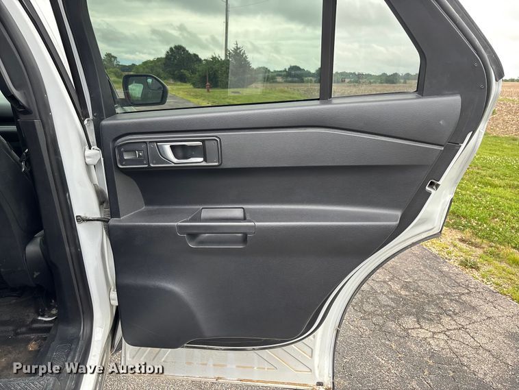 image for item FC5926 2020 Ford Explorer Police SUV