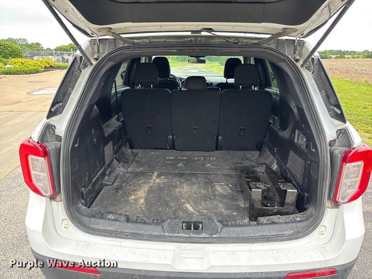 image for item FC5926 2020 Ford Explorer Police SUV