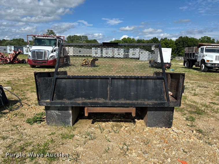 image for item FC5949 Flatbed pickup truck bed