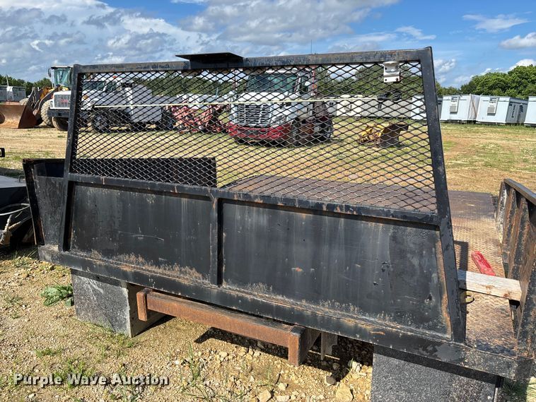 image for item FC5949 Flatbed pickup truck bed