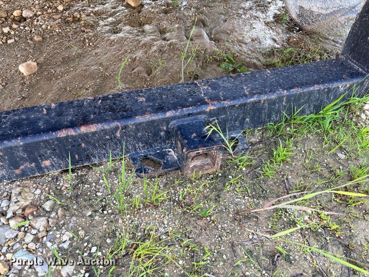image for item FC5949 Flatbed pickup truck bed