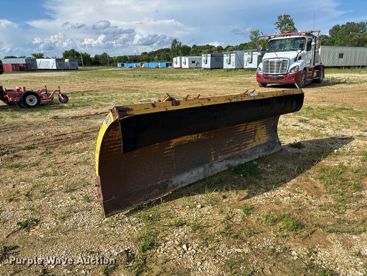 image for item FC5952 Flink 10.36.2.APW snow plow