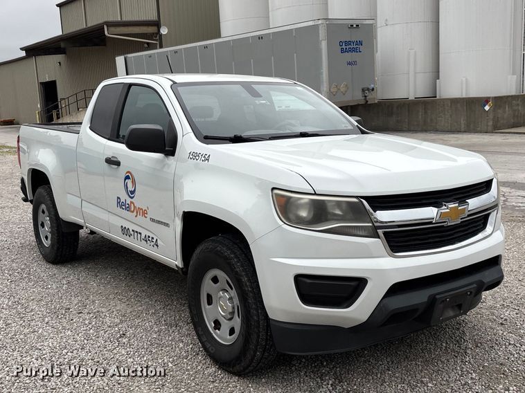 image for item FG0383 2015 Chevrolet Colorado Ext. Cab pickup truck