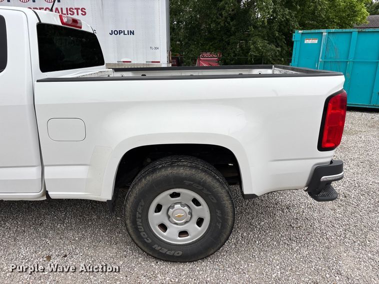 image for item FG0383 2015 Chevrolet Colorado Ext. Cab pickup truck