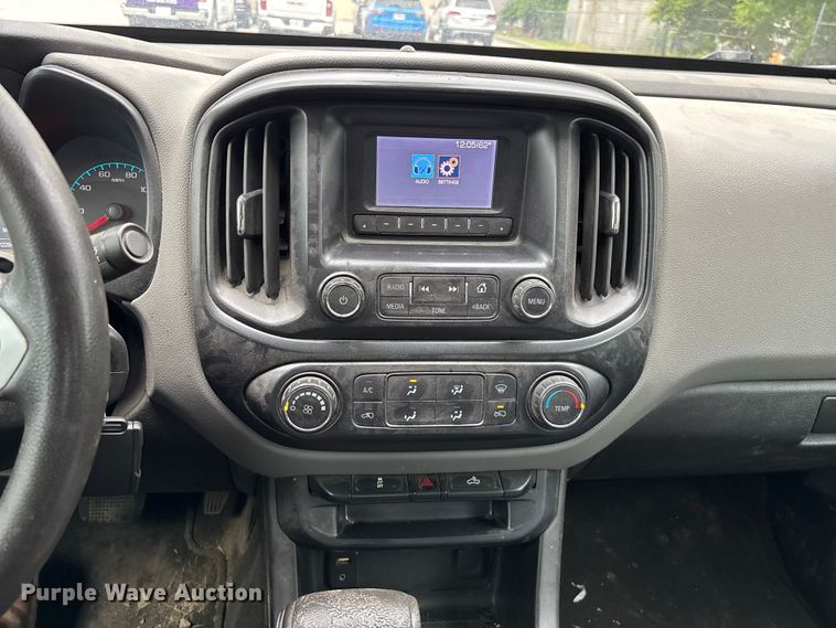 image for item FG0383 2015 Chevrolet Colorado Ext. Cab pickup truck