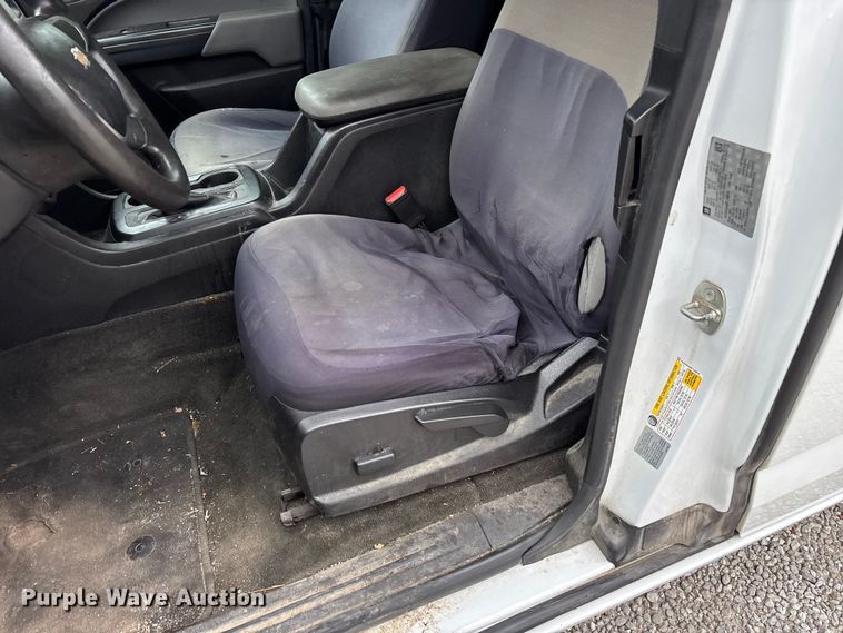 image for item FG0383 2015 Chevrolet Colorado Ext. Cab pickup truck