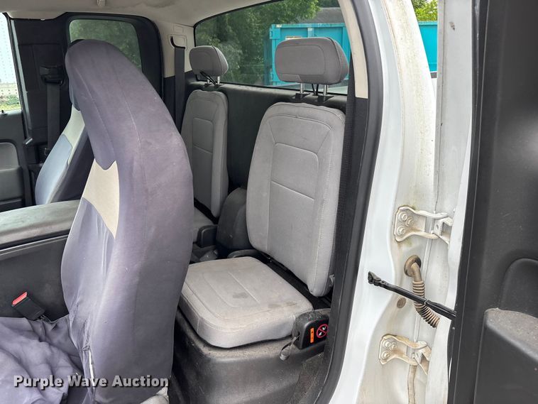 image for item FG0383 2015 Chevrolet Colorado Ext. Cab pickup truck