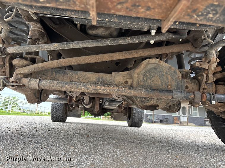 image for item FG0457 2008 Ford F250 Super Duty bale bed pickup truck