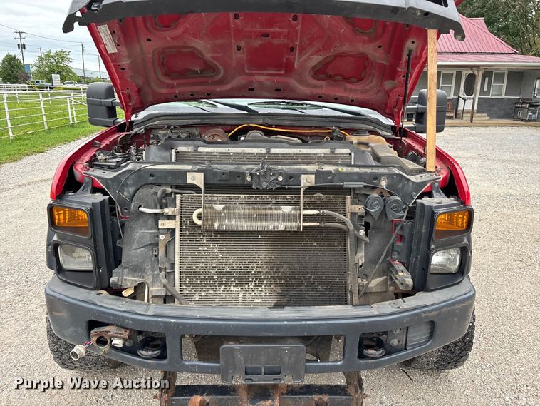 image for item FG0457 2008 Ford F250 Super Duty bale bed pickup truck