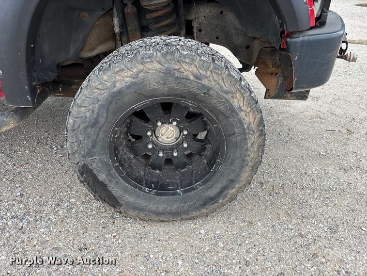 image for item FG0457 2008 Ford F250 Super Duty bale bed pickup truck