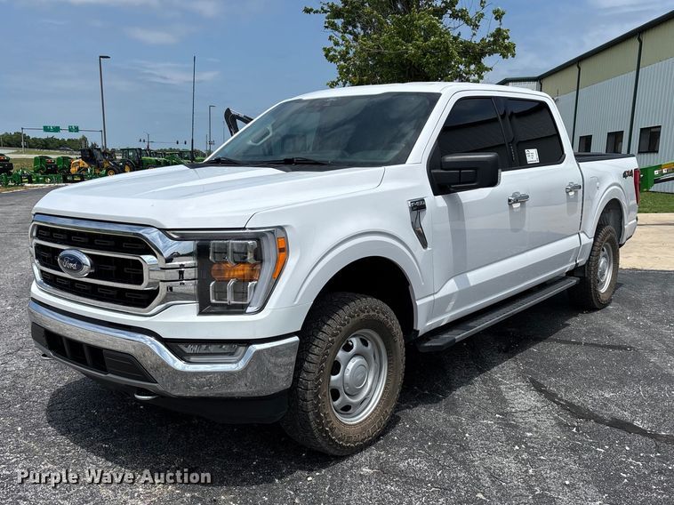 image for item FG0459 2021 Ford F150 Crew Cab pickup truck