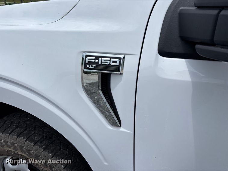 image for item FG0459 2021 Ford F150 Crew Cab pickup truck