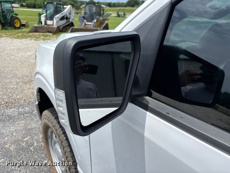image for item FG0459 2021 Ford F150 Crew Cab pickup truck