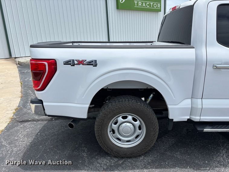 image for item FG0459 2021 Ford F150 Crew Cab pickup truck
