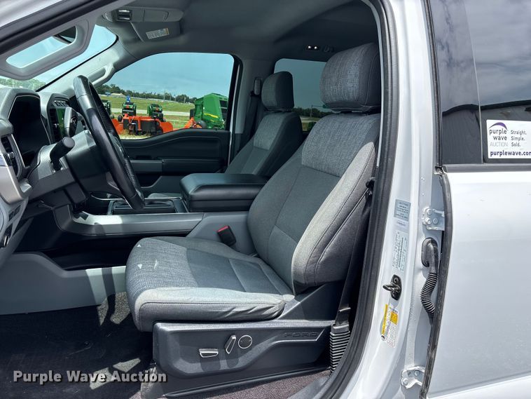 image for item FG0459 2021 Ford F150 Crew Cab pickup truck