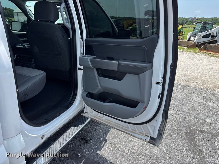 image for item FG0459 2021 Ford F150 Crew Cab pickup truck