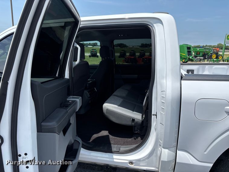 image for item FG0459 2021 Ford F150 Crew Cab pickup truck