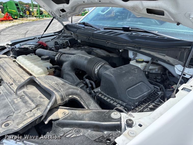 image for item FG0459 2021 Ford F150 Crew Cab pickup truck