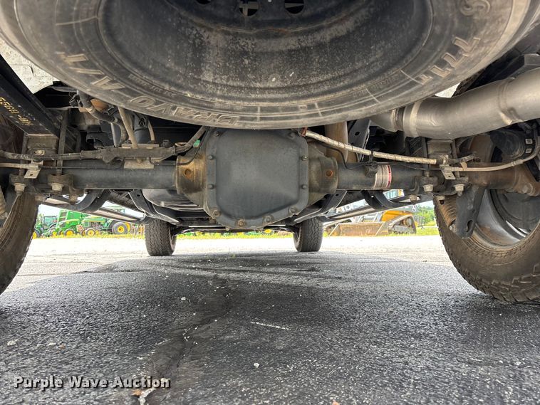 image for item FG0459 2021 Ford F150 Crew Cab pickup truck
