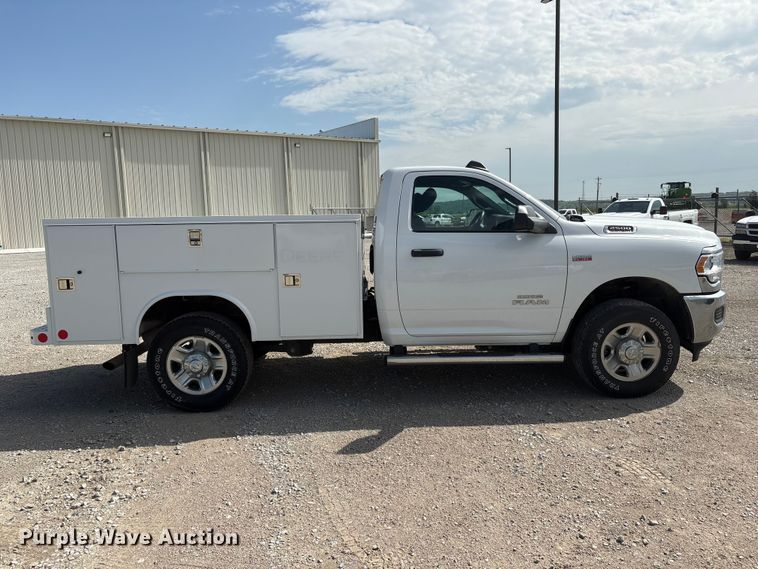 image for item FG2819 2021 RAM 2500 utility bed pickup truck