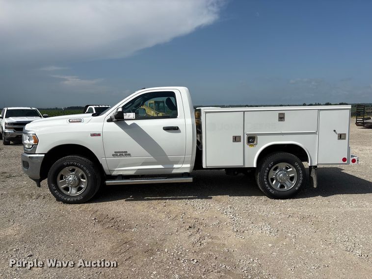 image for item FG2819 2021 RAM 2500 utility bed pickup truck