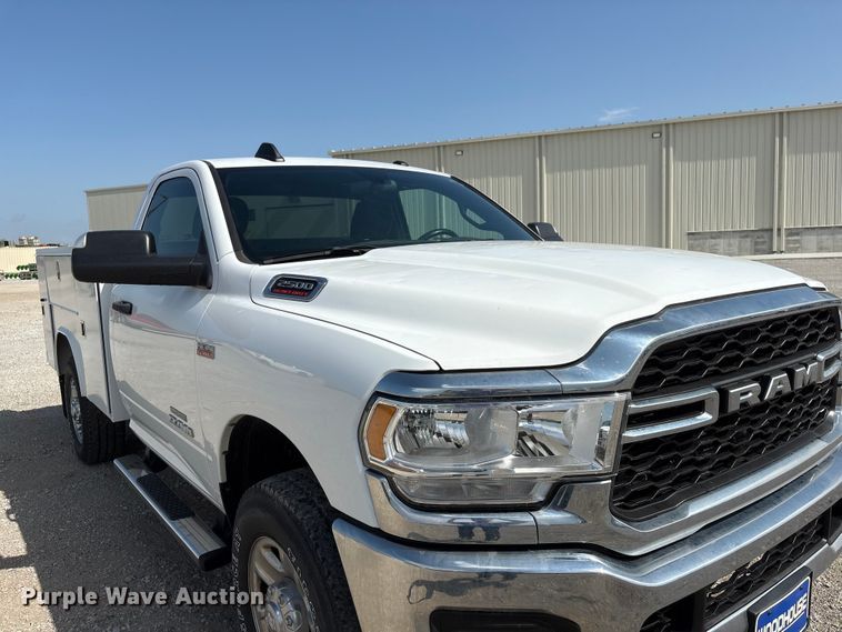 image for item FG2819 2021 RAM 2500 utility bed pickup truck