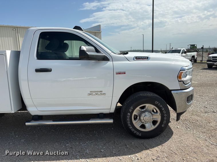 image for item FG2819 2021 RAM 2500 utility bed pickup truck