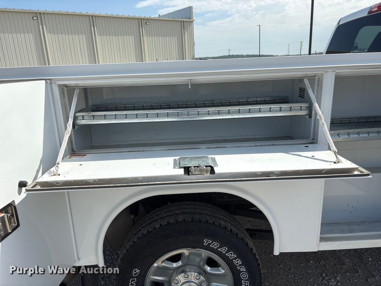 image for item FG2819 2021 RAM 2500 utility bed pickup truck