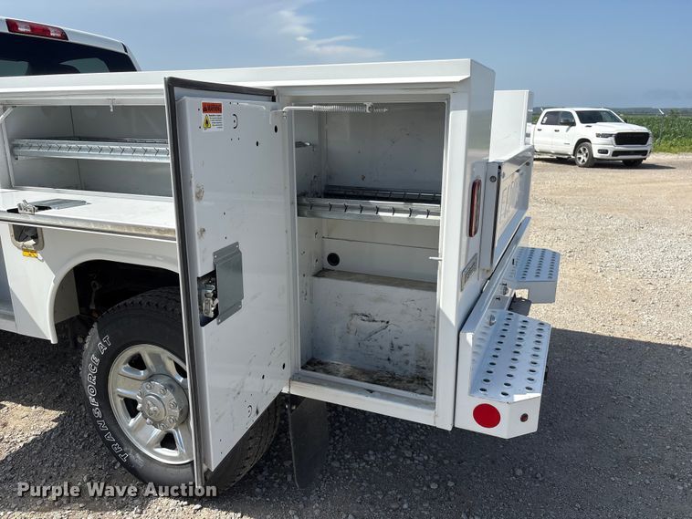 image for item FG2819 2021 RAM 2500 utility bed pickup truck