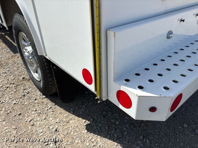 image for item FG2819 2021 RAM 2500 utility bed pickup truck