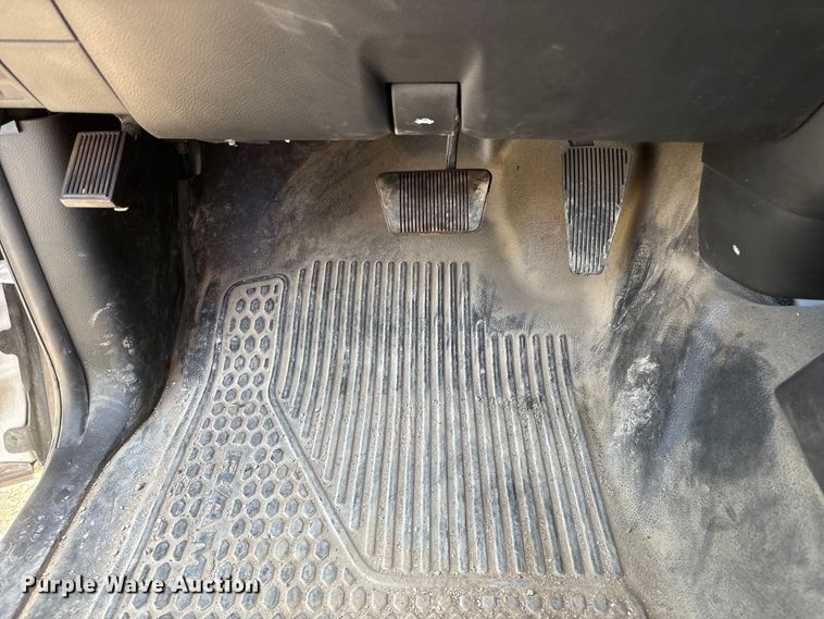 image for item FG2819 2021 RAM 2500 utility bed pickup truck