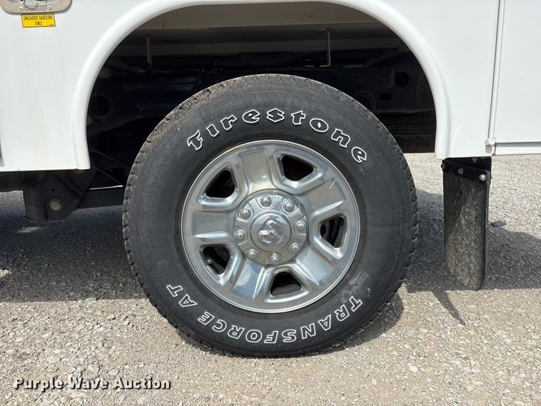 image for item FG2819 2021 RAM 2500 utility bed pickup truck