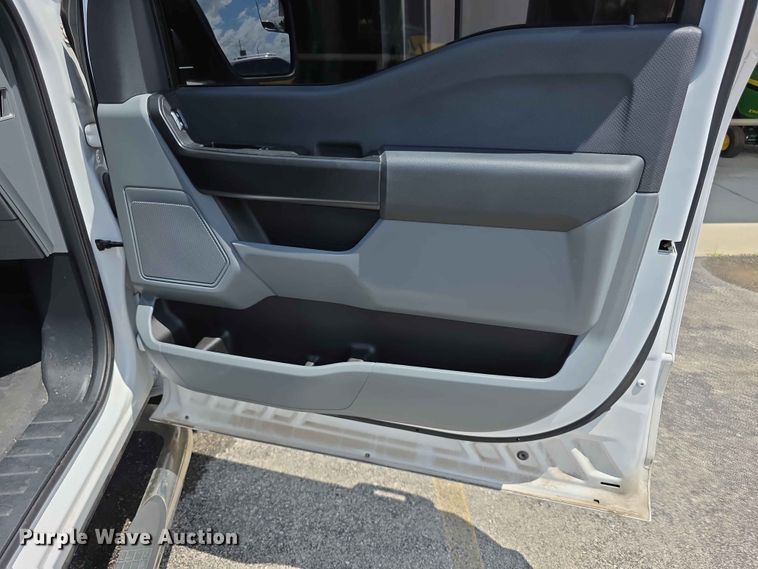 image for item FH6171 2021 Ford F150 XL pickup truck