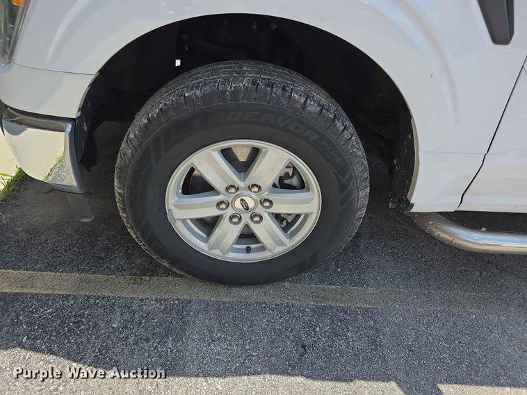 image for item FH6171 2021 Ford F150 XL pickup truck