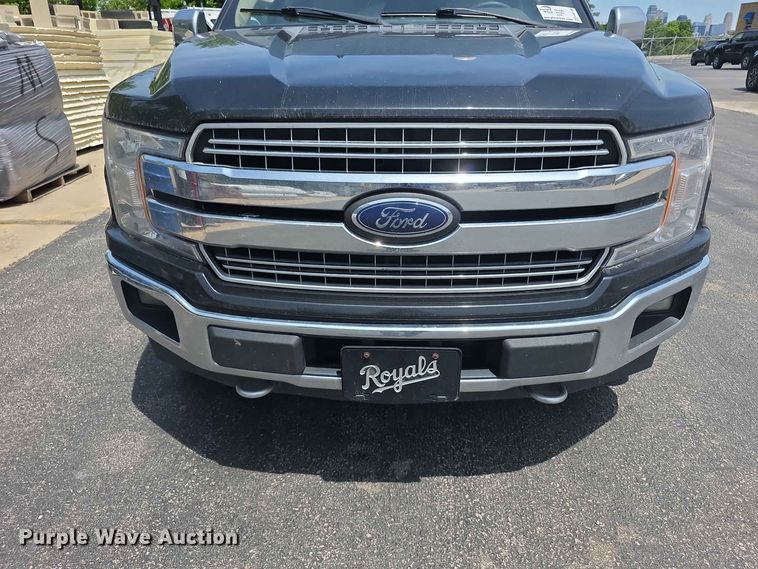 image for item FH6190 2018 Ford F150 Lariat Crew Cab pickup truck