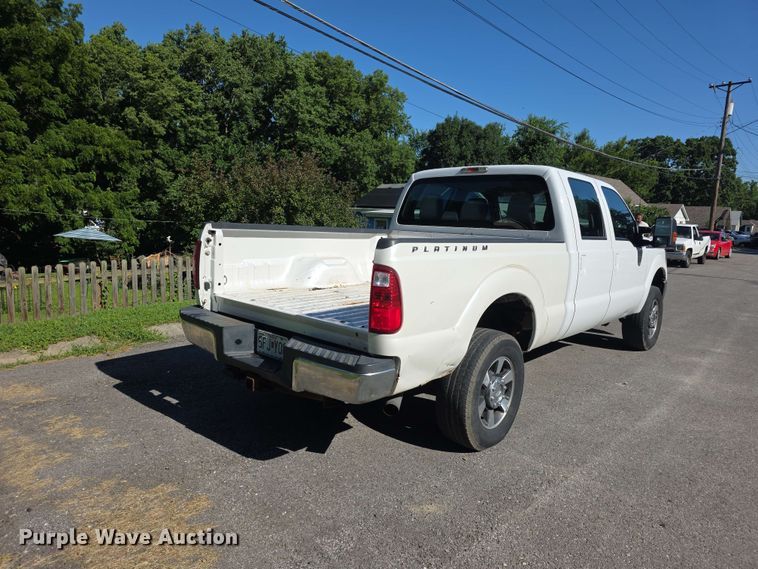 image for item FH6197 2013 Ford F250 Super Duty XL Crew Cab pickup truck