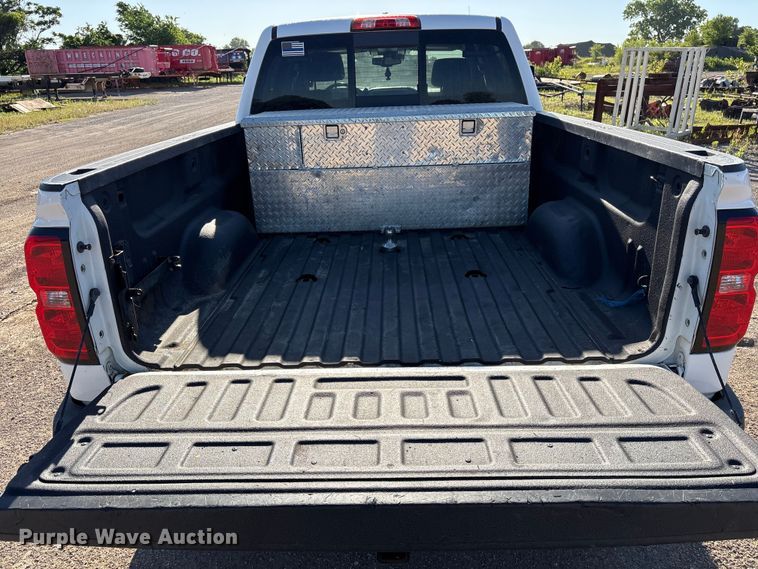 image for item FI0169 2019 Chevrolet Silverado 2500 Z71 LTZ Crew Cab pickup truck