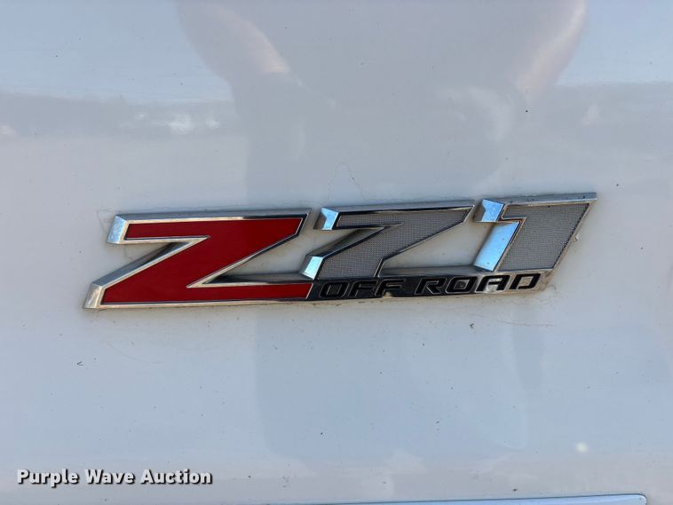 image for item FI0169 2019 Chevrolet Silverado 2500 Z71 LTZ Crew Cab pickup truck