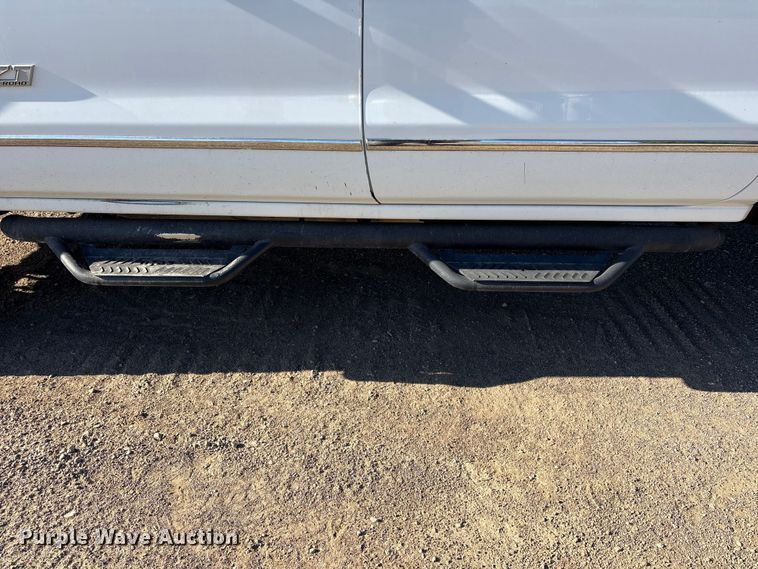 image for item FI0169 2019 Chevrolet Silverado 2500 Z71 LTZ Crew Cab pickup truck