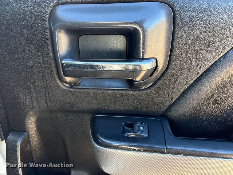 image for item FI0169 2019 Chevrolet Silverado 2500 Z71 LTZ Crew Cab pickup truck