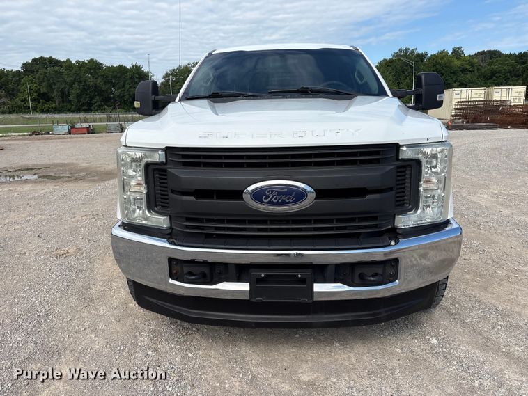 image for item FI0231 2017 Ford F250 Super Duty Ext. Cab pickup truck