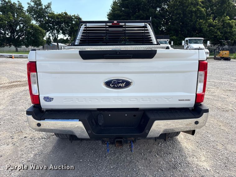 image for item FI0231 2017 Ford F250 Super Duty Ext. Cab pickup truck