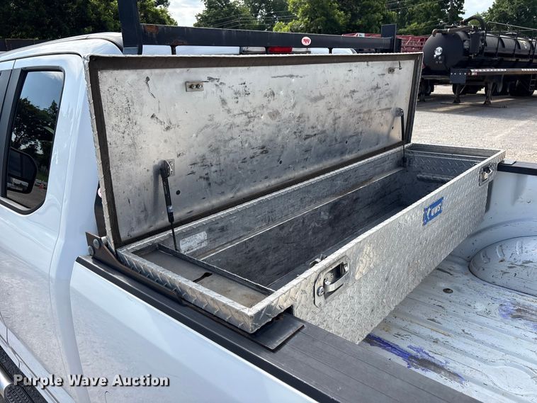 image for item FI0231 2017 Ford F250 Super Duty Ext. Cab pickup truck