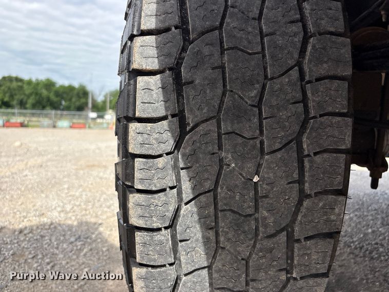 image for item FI0231 2017 Ford F250 Super Duty Ext. Cab pickup truck