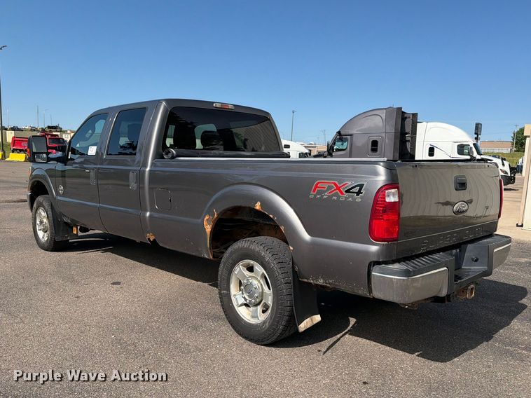 image for item FK0212 2012 Ford F350 Super Duty Crew Cab pickup truck