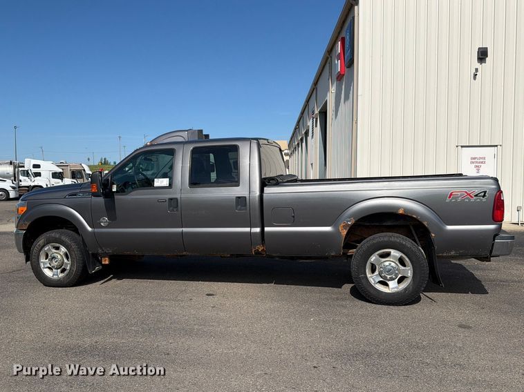 image for item FK0212 2012 Ford F350 Super Duty Crew Cab pickup truck