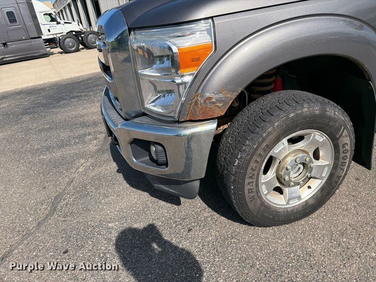 image for item FK0212 2012 Ford F350 Super Duty Crew Cab pickup truck