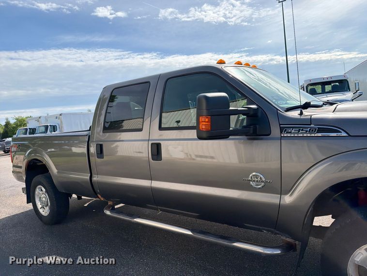 image for item FK0212 2012 Ford F350 Super Duty Crew Cab pickup truck